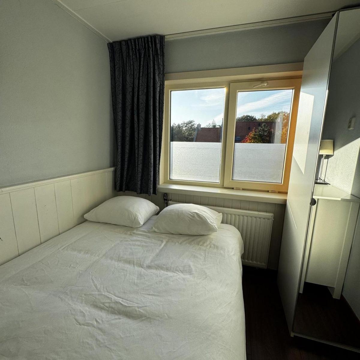 Hotel-Pension Ouddorp Room photo